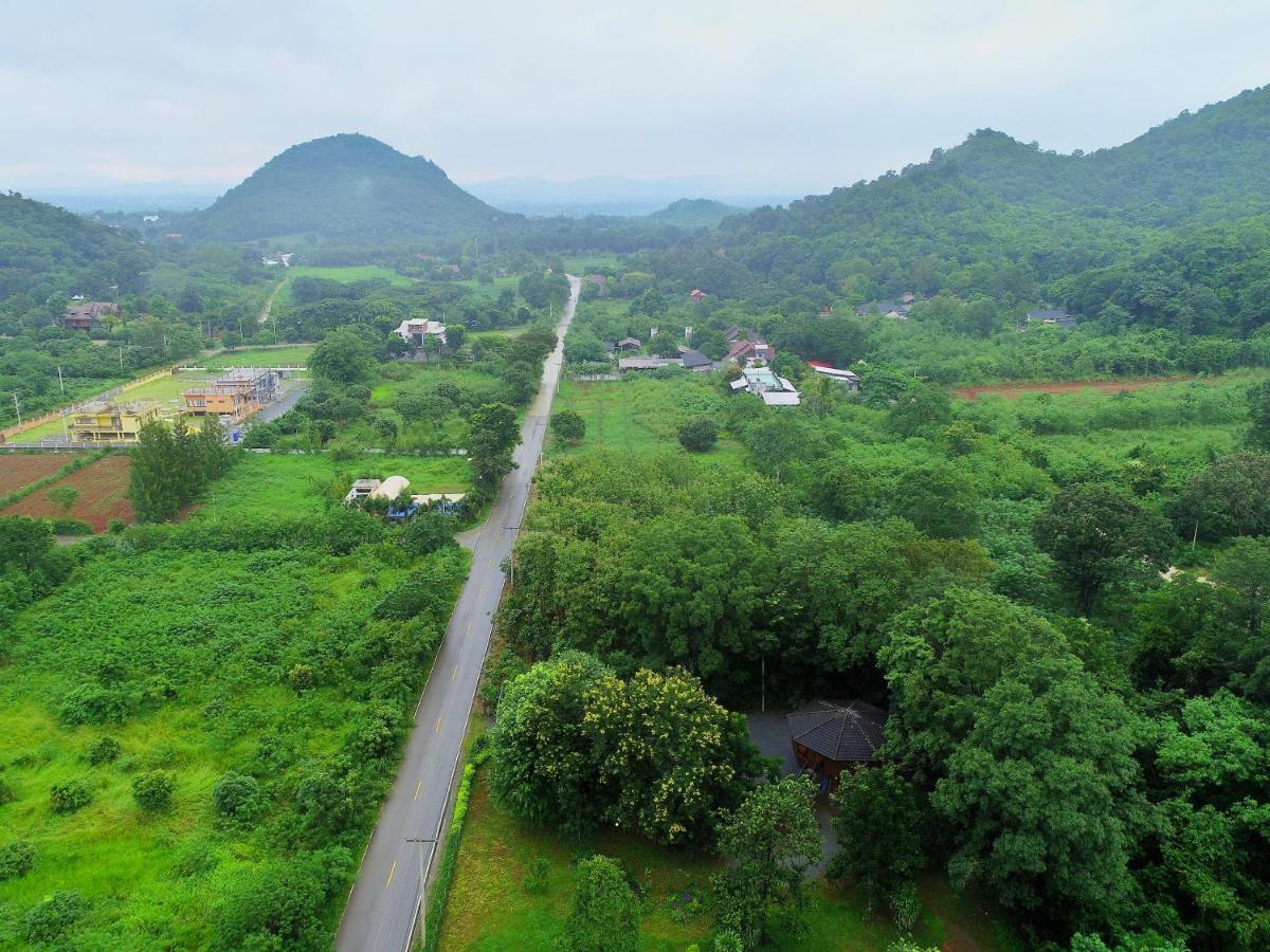 Hidden Treehouse In Khao Yai Villa Nong Nam Daeng Exterior photo